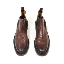 Load image into Gallery viewer, Officine Creative Leather Chelsea Boots US8
