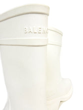 Load image into Gallery viewer, Balenciaga Croc Boots Size 41
