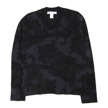 Load image into Gallery viewer, Comme Des Garçons SHIRT Camo Sweater Size Small
