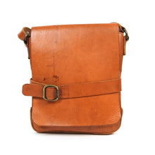 Load image into Gallery viewer, Campomaggi Leather Sidebag
