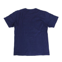 Load image into Gallery viewer, Comme Des Garçons PLAY T-Shirt Size Medium
