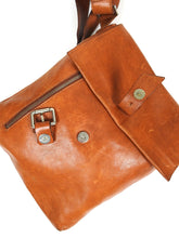 Load image into Gallery viewer, Dionigi Leather Crossbody Bag
