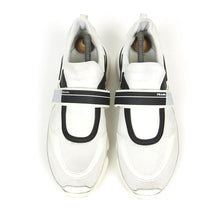 Load image into Gallery viewer, Prada Velcro Cloudburst Sneakers Size 8
