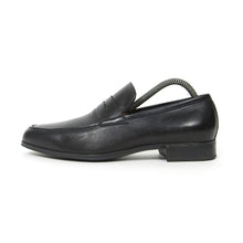 Load image into Gallery viewer, Dunhill Loafers Size 41
