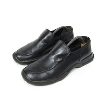 Load image into Gallery viewer, Giorgio Armani Leather Slip On Shoes Size
