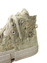 Load image into Gallery viewer, Feng Chen Wang x Converse Size 7
