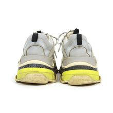 Load image into Gallery viewer, Balenciaga Triple S Sneakers Size 42
