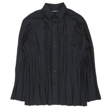 Load image into Gallery viewer, Issey Miyake Men Pleated Shirt Size 3
