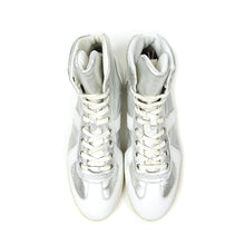 Load image into Gallery viewer, Dior Homme High Top Gats Size 43
