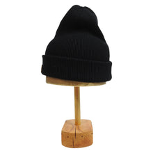 Load image into Gallery viewer, Canada goose Beanie
