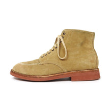 Load image into Gallery viewer, Alden for Leffot Suede Boots Size 8
