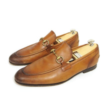 Load image into Gallery viewer, Gucci Horsebit Loafers Size 10

