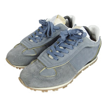Load image into Gallery viewer, Maison Margiela Sneakers Size 42
