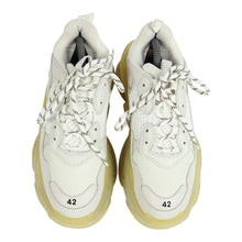 Load image into Gallery viewer, Balenciaga Triple S Sneakers Size 42
