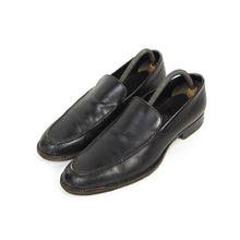 Load image into Gallery viewer, Tom Ford Loafers Size 8
