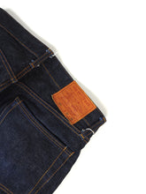 Load image into Gallery viewer, The Real McCoys Selvedge Denim Size 31
