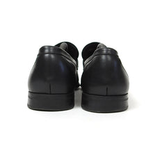 Load image into Gallery viewer, Salvatore Ferragamo Leather Loafers Size 11
