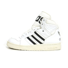 Load image into Gallery viewer, Jeremy Scott x Adidas Size 11
