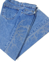 Load image into Gallery viewer, Roberto Cavalli Stitched Jeans Size XL
