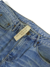 Load image into Gallery viewer, Burberry Brit Jeans Size 34
