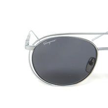 Load image into Gallery viewer, Salvatore Ferragamo Sunglasses
