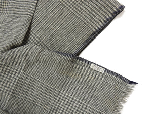 Brunello Cucinelli Houndstooth Cashmere Scarf