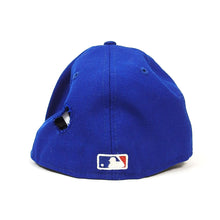 Load image into Gallery viewer, Off-White x New Era Toronto Blue Jays Fitted Cap Size 7.25 || 57.7cm
