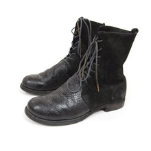 Load image into Gallery viewer, Diciannoveventitre A1923 Boots Size 42
