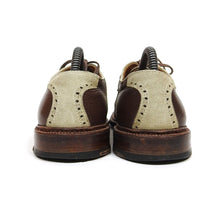 Load image into Gallery viewer, Alden 2 Tone Brogues Size 7
