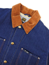 Load image into Gallery viewer, Lee x Timberland Box Jacket Size Small

