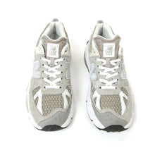 Load image into Gallery viewer, New Balance Salehe Bembury X 574 Yurt Size 11
