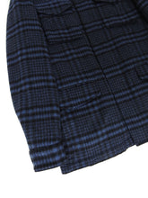 Load image into Gallery viewer, Etro Superleggera Wool Coat Size Medium
