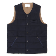 Load image into Gallery viewer, Nanamica Wool Padded Vest Size Small
