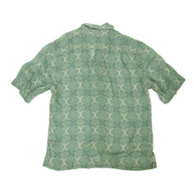 Load image into Gallery viewer, Dries Van Noten Patterned SS Shirt Size Small
