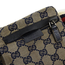 Load image into Gallery viewer, Gucci GG Supreme Crossbody Bag
