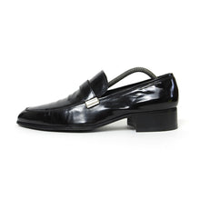 Load image into Gallery viewer, Gianni Versace Leather Loafers Size 10
