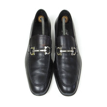 Load image into Gallery viewer, Salvatore Ferragamo Loafers Size 10.5
