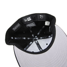 Load image into Gallery viewer, Supreme x New Era Fitted Cap Size 7 5/8
