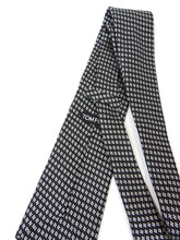 Load image into Gallery viewer, Tom Ford Patterned Tie
