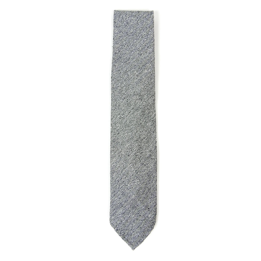 Drake’s Herringbone Tie