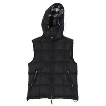 Load image into Gallery viewer, Burberry Quilted Vest Size Medium
