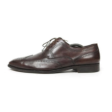 Load image into Gallery viewer, Salvatore Ferragamo Wingtips Size 12.5
