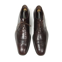 Load image into Gallery viewer, Salvatore Ferragamo Wingtips Size 12.5
