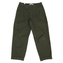 Load image into Gallery viewer, Norse Projects Pleated Trousers Size 31
