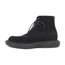 Load image into Gallery viewer, Officine Creative Suede Boots Fit US8
