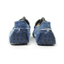 Load image into Gallery viewer, Tod’s Denim Drivers Size 9
