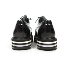 Load image into Gallery viewer, Prada Platform Wing Tips Size 8
