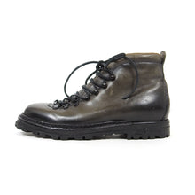 Load image into Gallery viewer, Officine Creative Hiking Boots Fit US8

