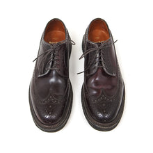 Load image into Gallery viewer, Alden Leather Brogues Size US8
