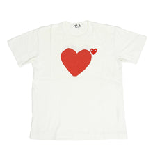 Load image into Gallery viewer, Comme Des Garçons PLAY T-Shirt Size Large
